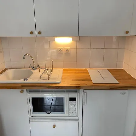 2 Pieces Avec Parking En Coeur De - Lumineux Et Calme * 拉罗歇尔